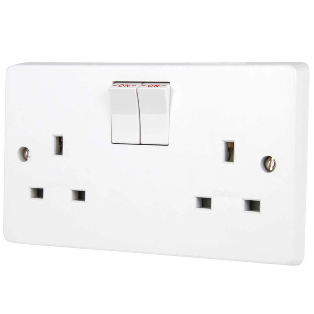 GU3020-13a White Moulded Switched Twin Socket Schneider Ultimate Slimline